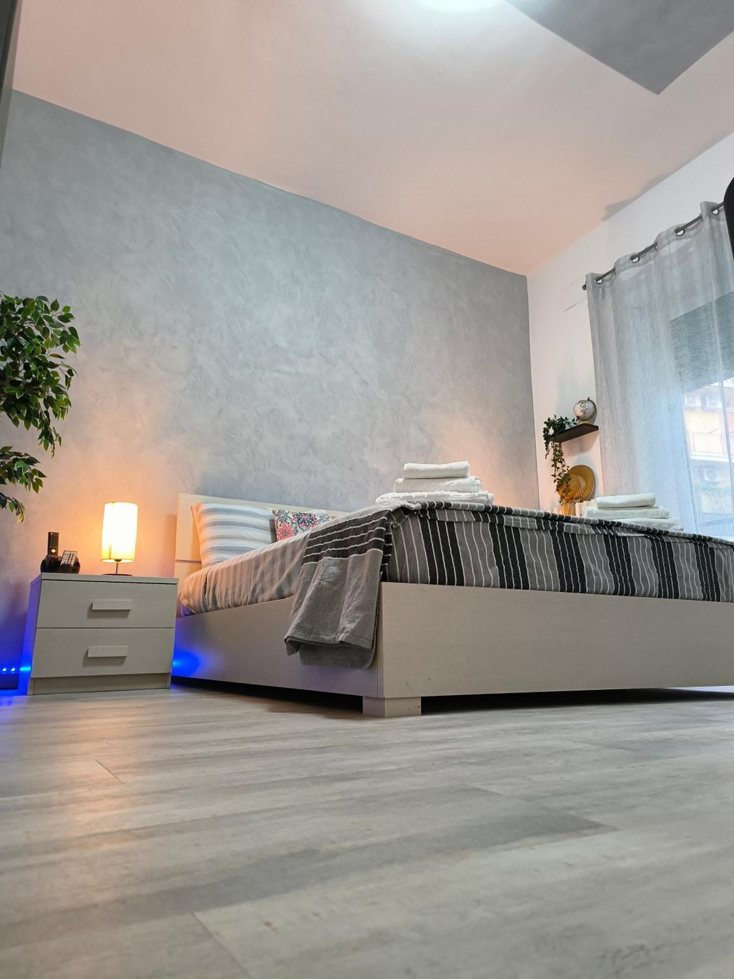 Relax Room Apartment Рим Екстер'єр фото